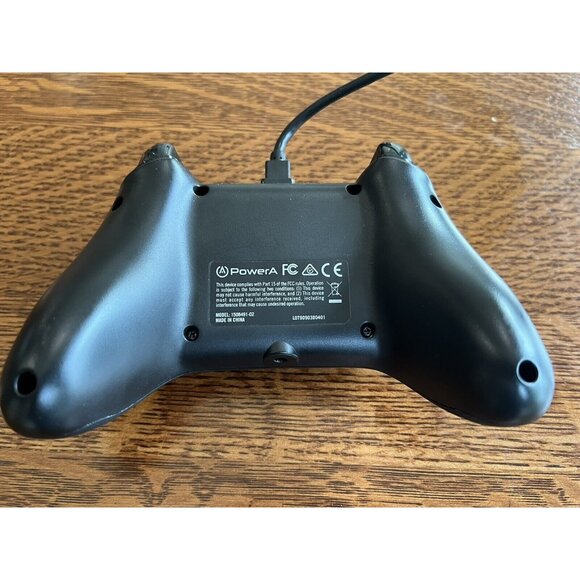 Power A Xbox One Wired Controller Black 1508491-02 - Picture 4 of 6